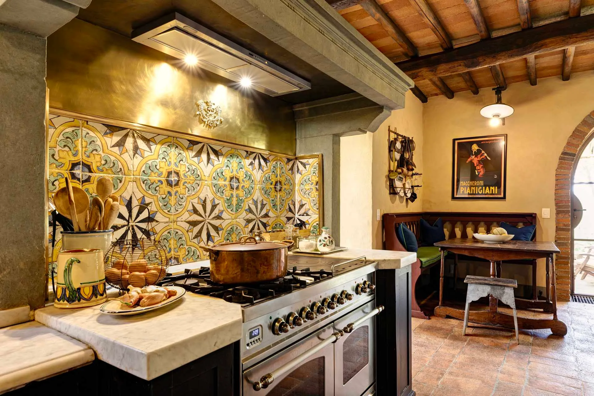Ca’ di Pesa — Cucina e sala da pranzo