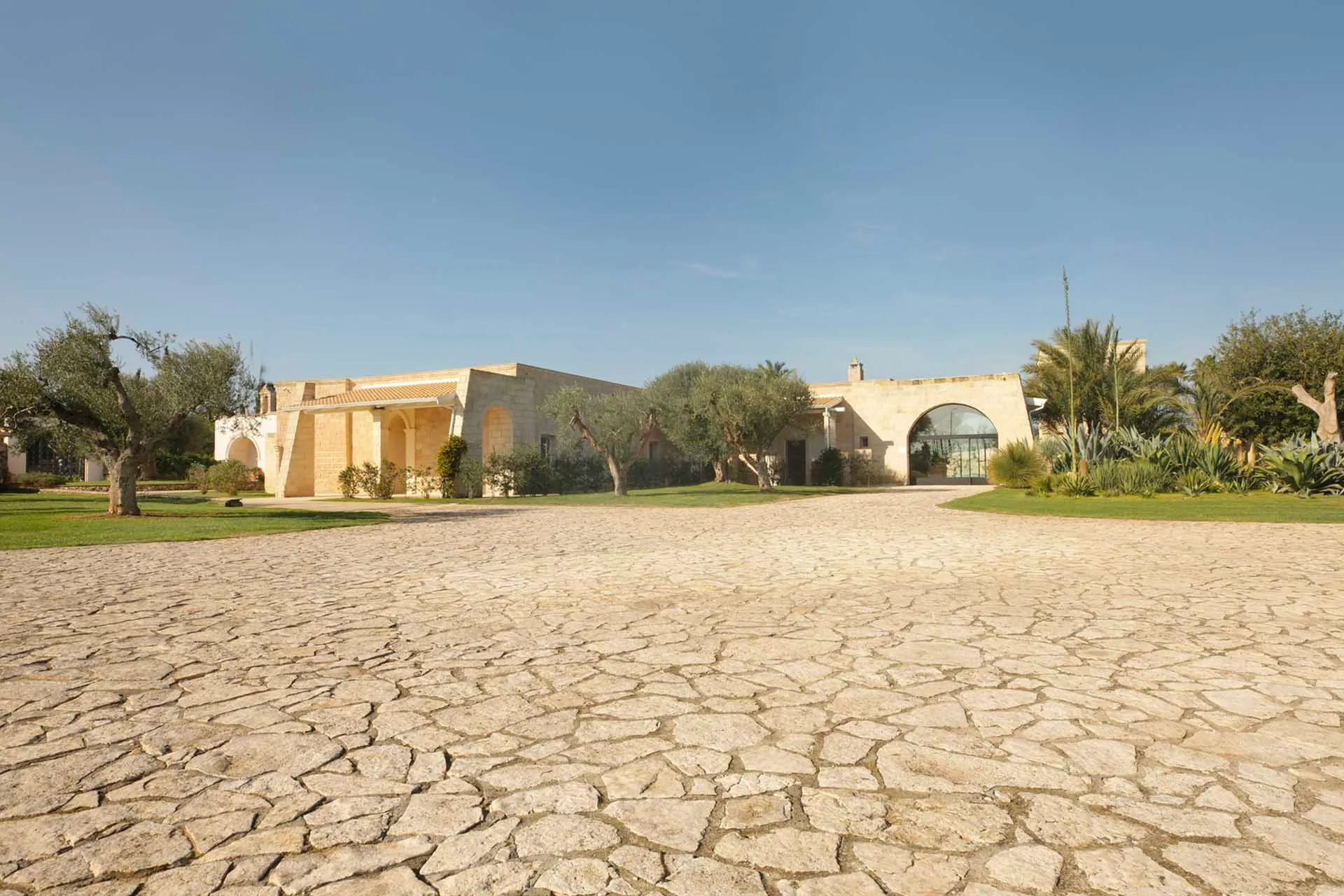 Masseria Antonio Augusto — Esterni