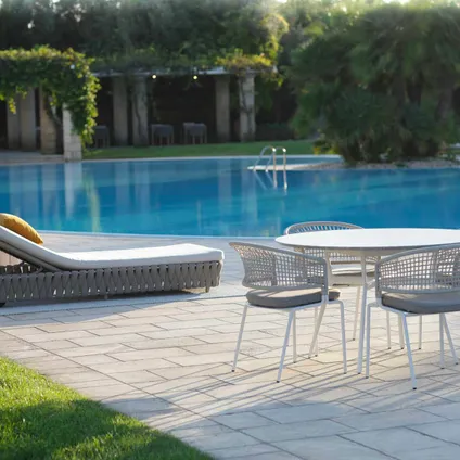 Masseria Antonio Augusto — Piscina