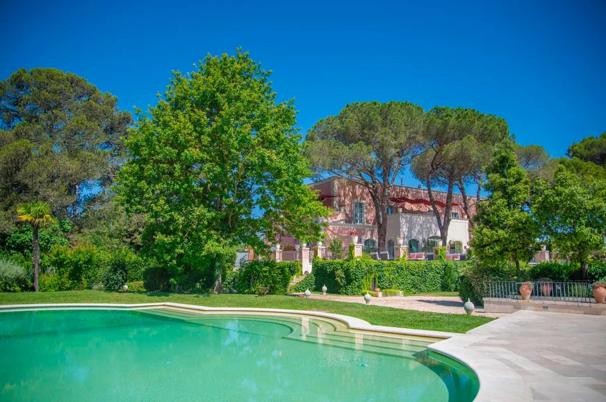 Relais Villa San Martino — Piscina