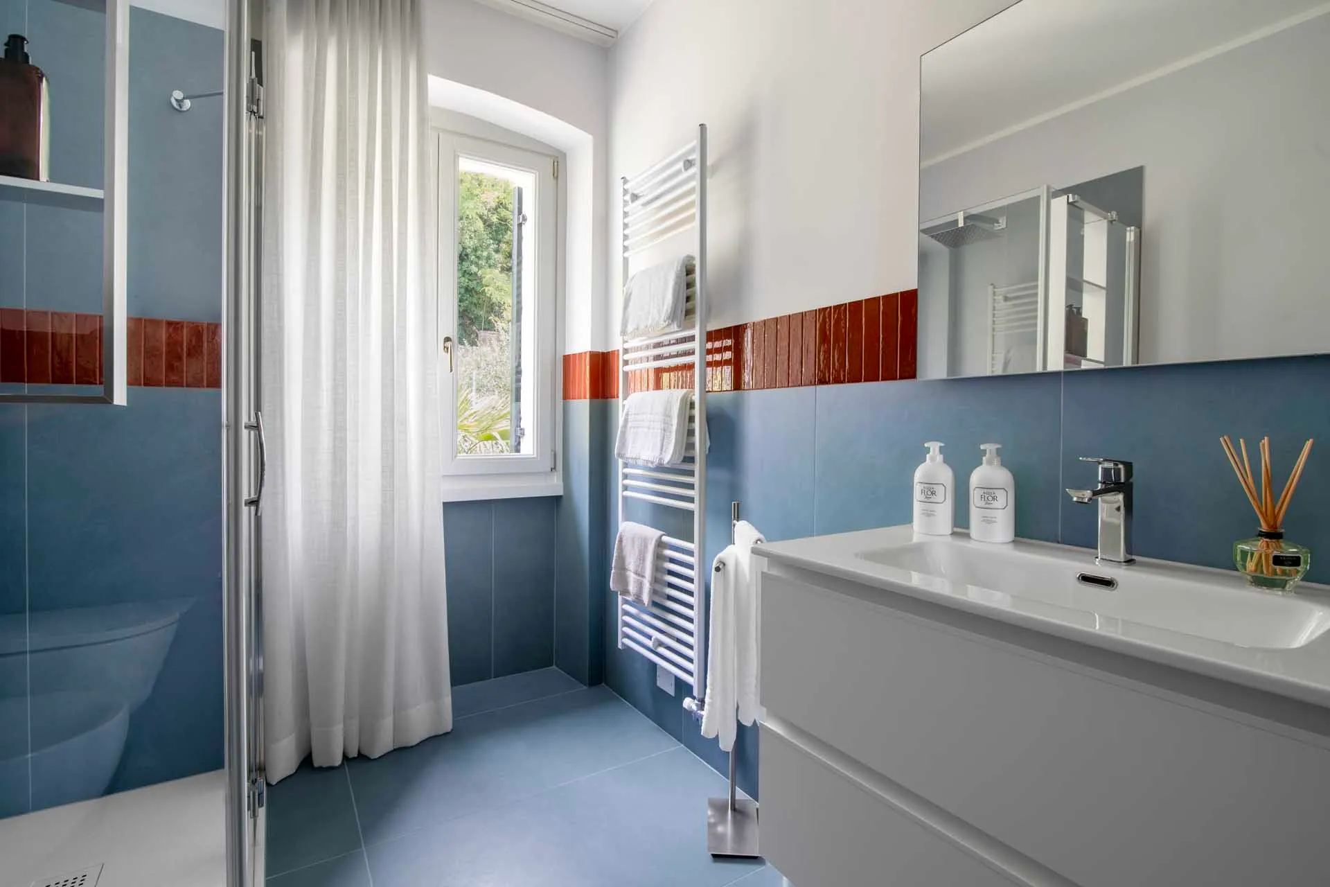 Villa Tonini — Bathrooms